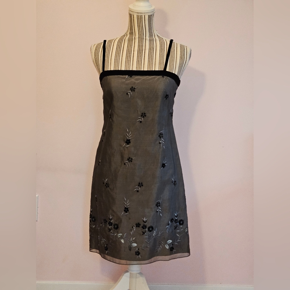 Ann Taylor Chic Black and Gray Floral Dress (4P)